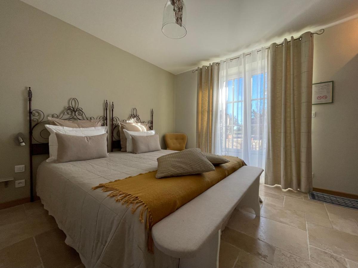La Ferme Buissonniere Bed & Breakfast Bardou Exterior photo